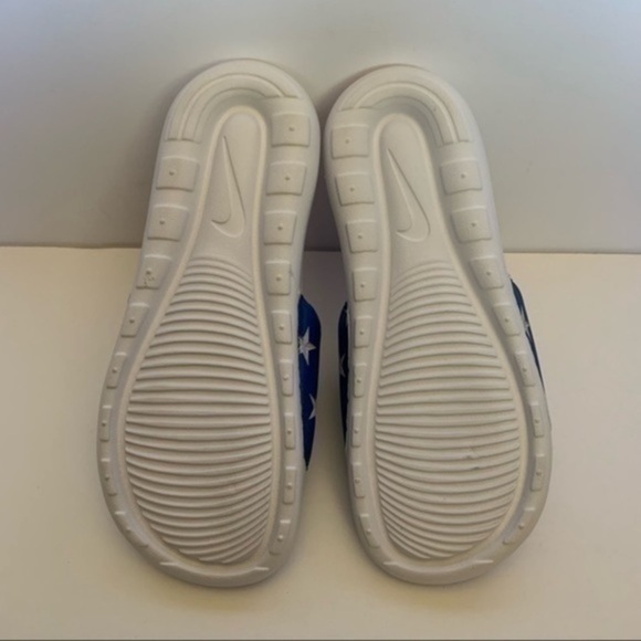 NWT. NIKE Women’s American Sandals - Picture 4 of 6